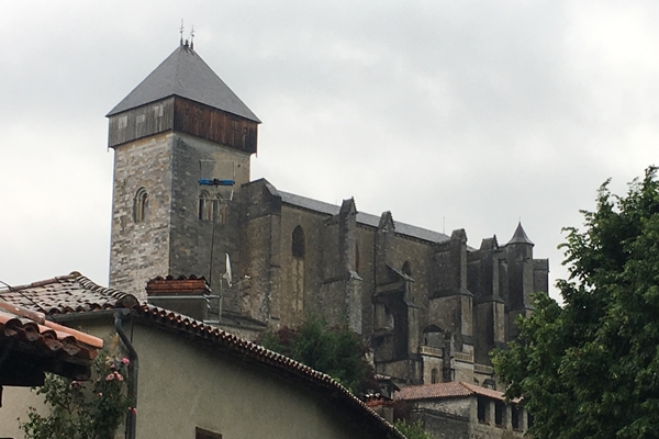 サン・ベルトラン・ド・コマンジュ（Saint Bertrand de Comminges） フランスの美しい村　世界遺産　南西フランス