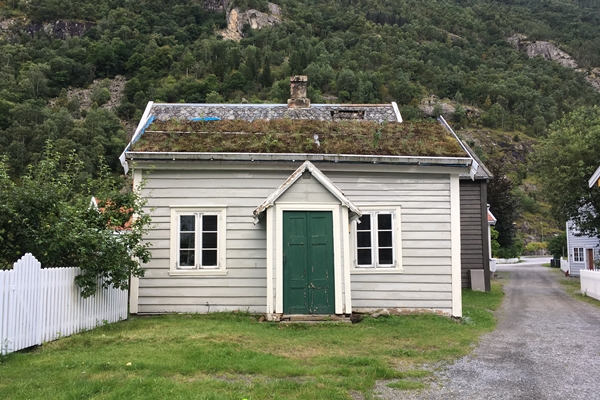 草屋根の家　ノルウェー